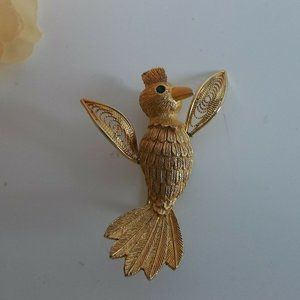 Vintage Bird Pin Brooch Jonette Brushed Gold Tone